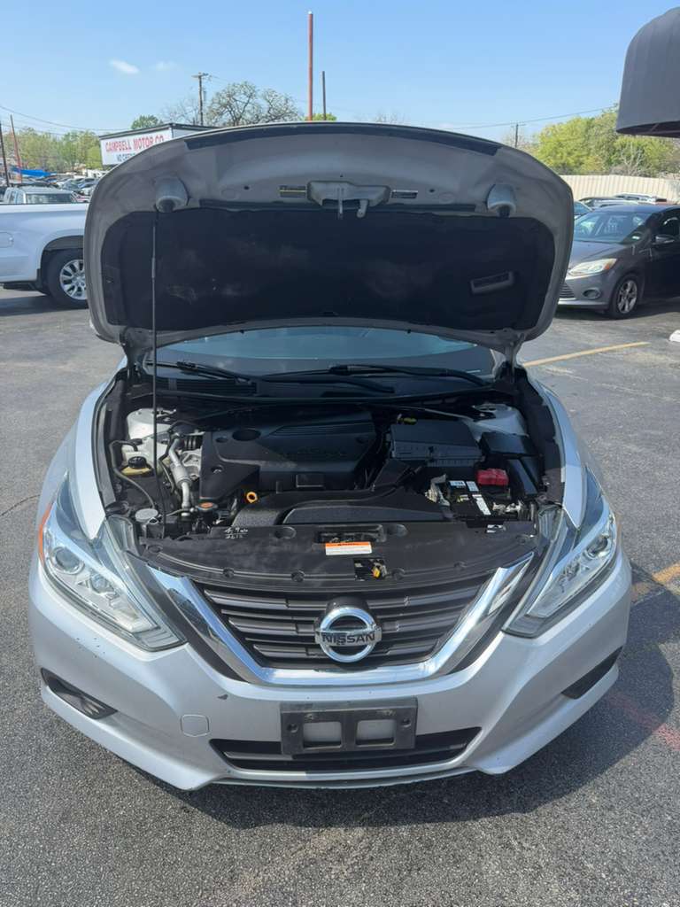 2016 Nissan altima foto 5