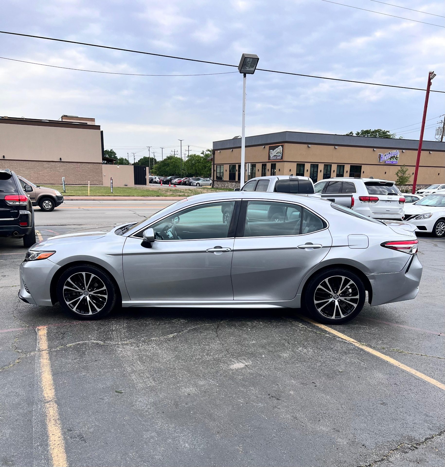 2019 Toyota Camry foto 5