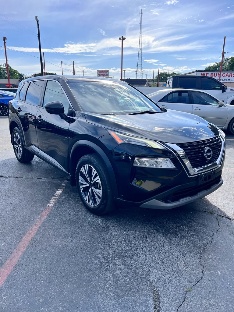 2022 Nissan Rogue foto 2