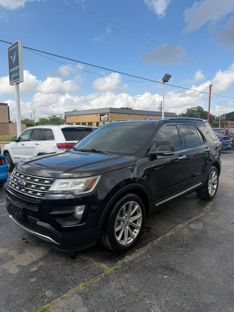 2017 Ford Explorer foto 3