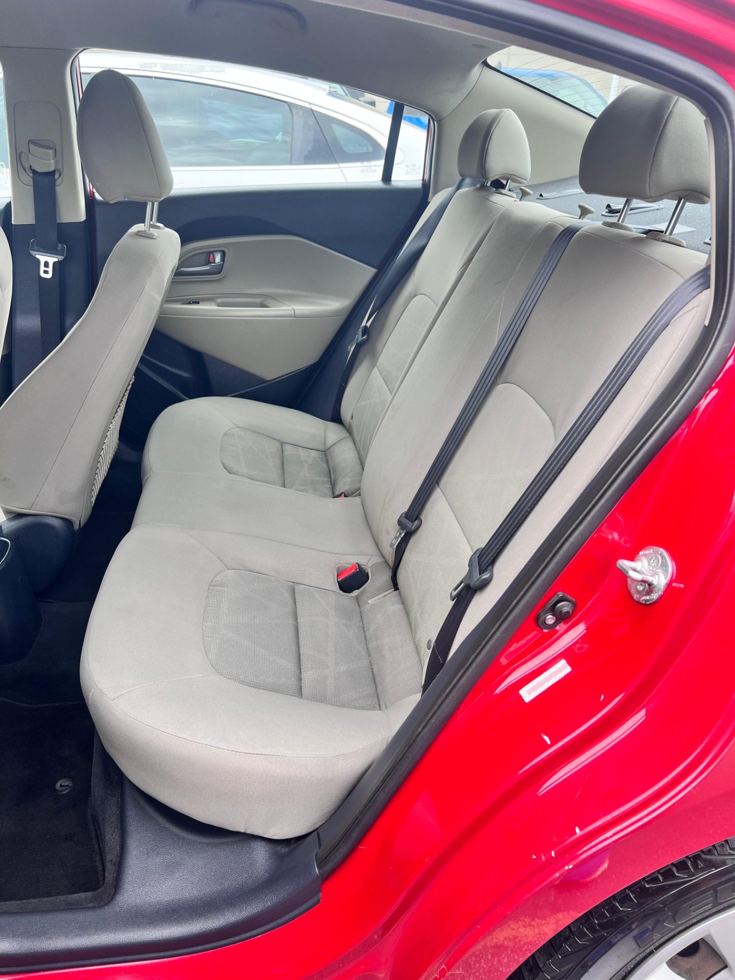 2014 KIA RIO foto 3