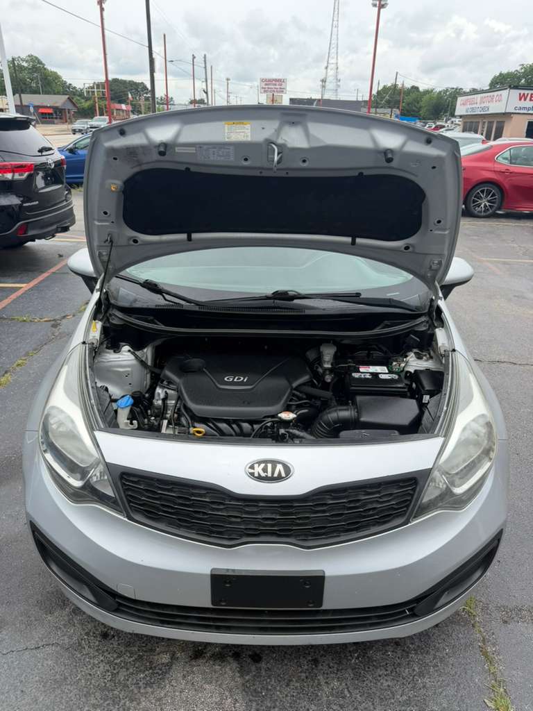 2015 KIA RIO foto 4