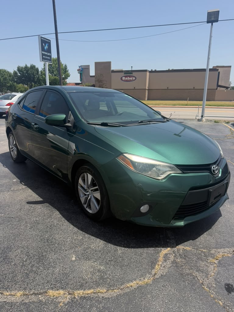 2014 Toyota corolla foto 2