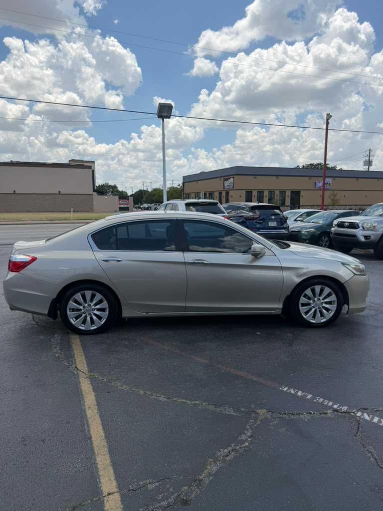 2013 Honda Accord foto 5