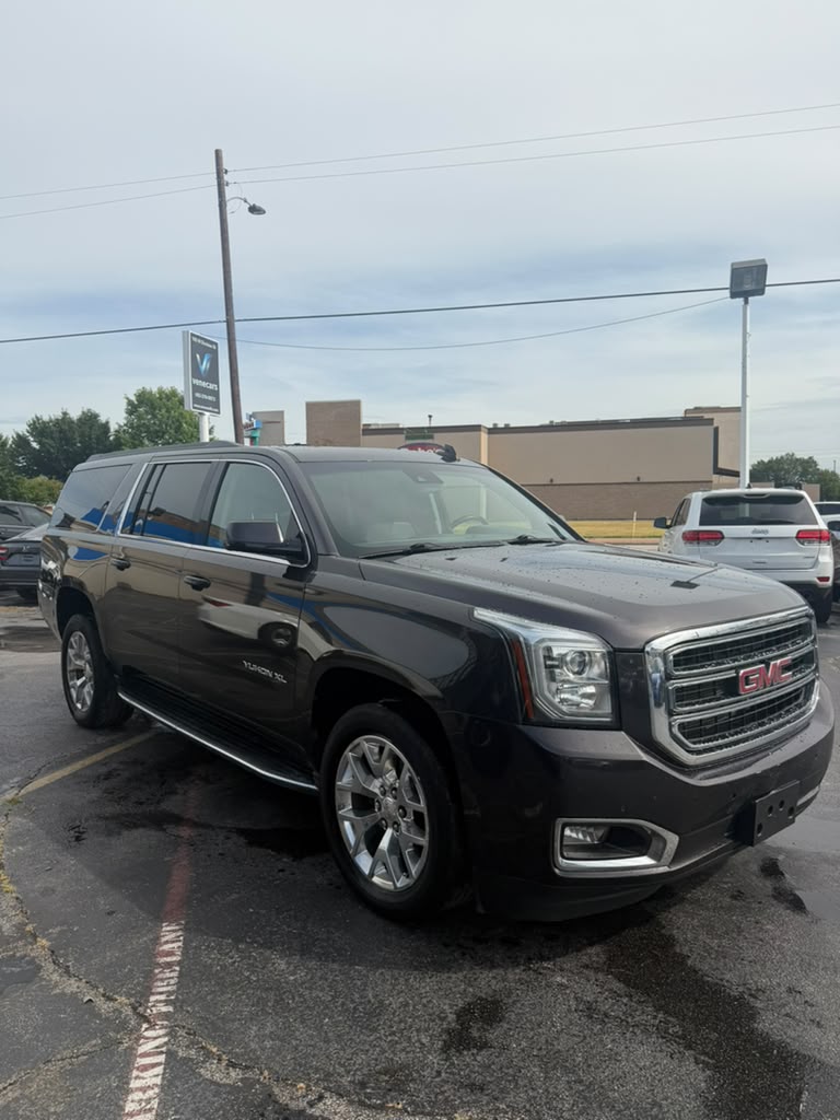 2016 GMC Yukon XL foto 2