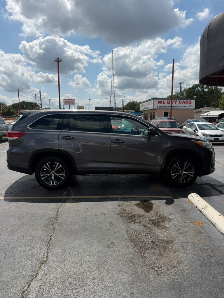 2017 Toyota Highlander foto 5