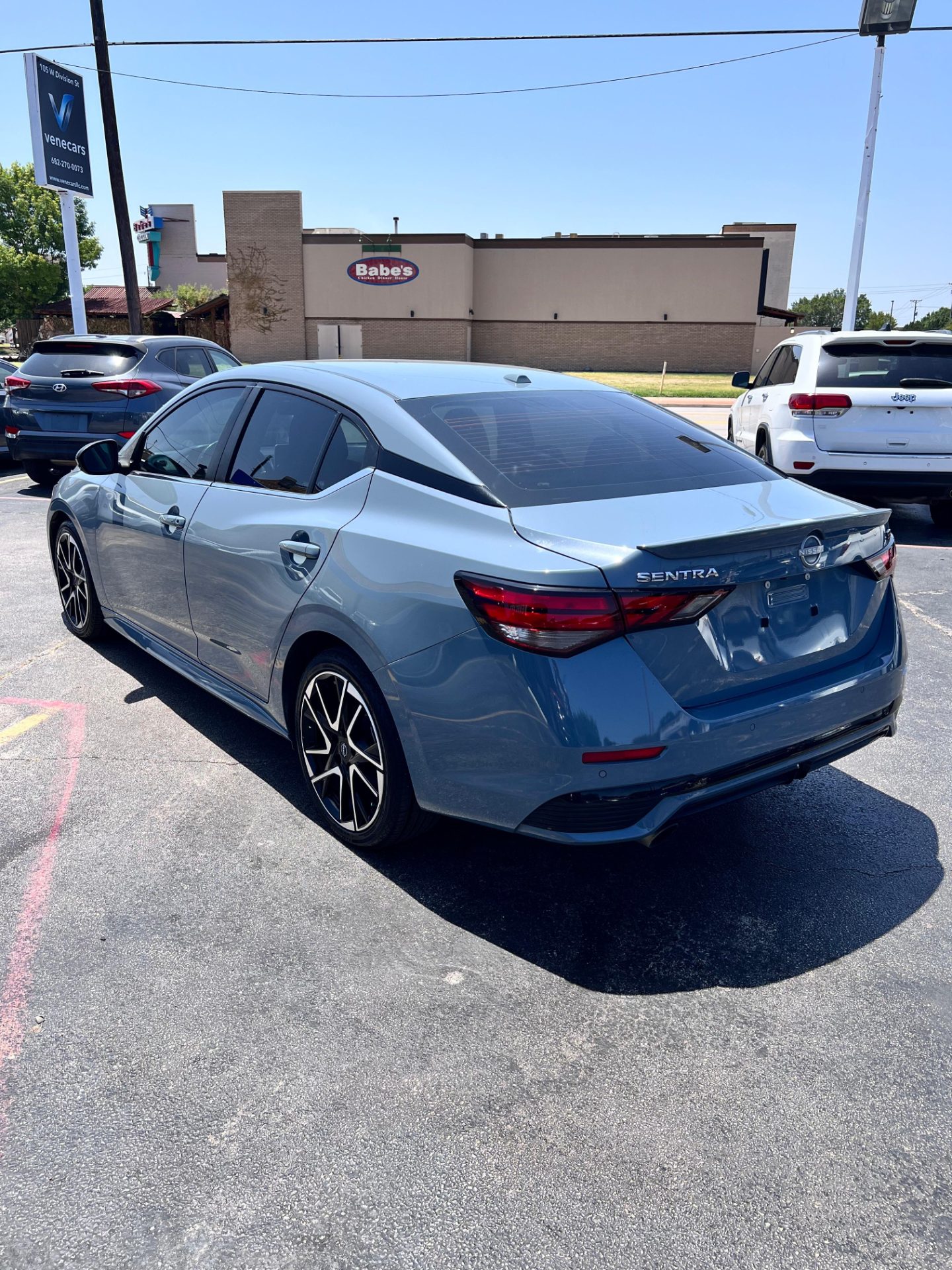 2024 NISSAN SENTRA foto 3