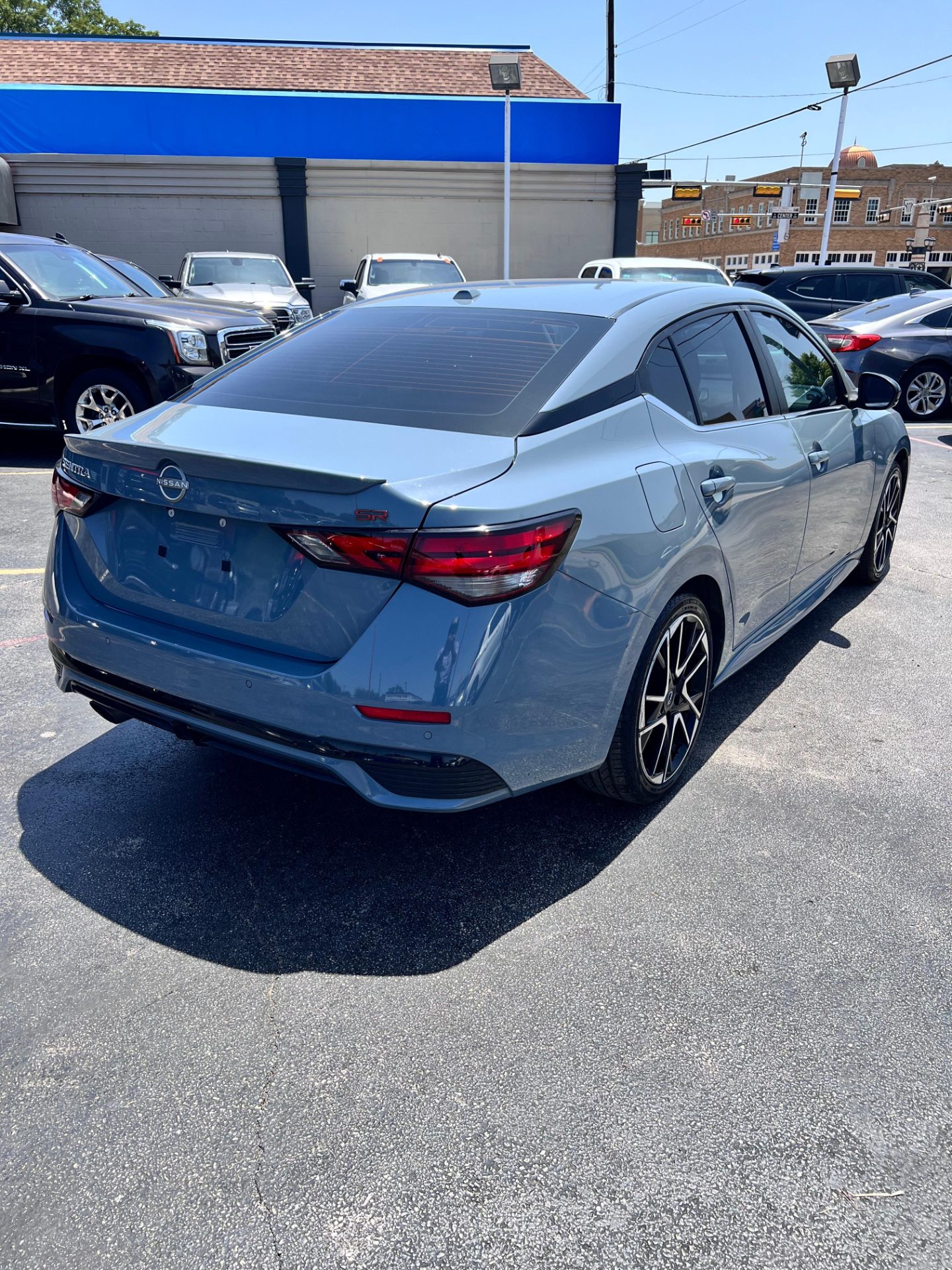 2024 NISSAN SENTRA foto 5