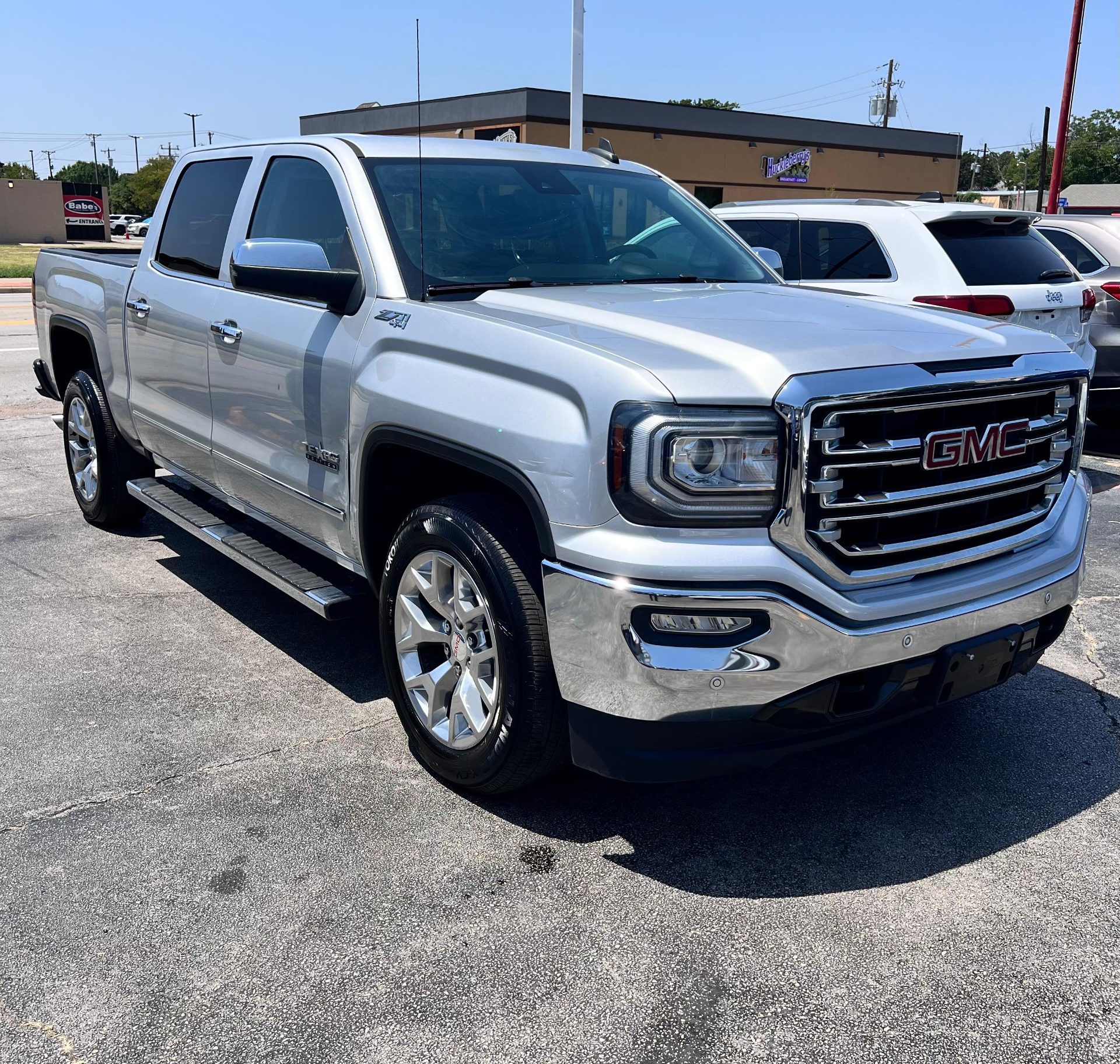 2018 GMC SIERRA K1500 foto 2