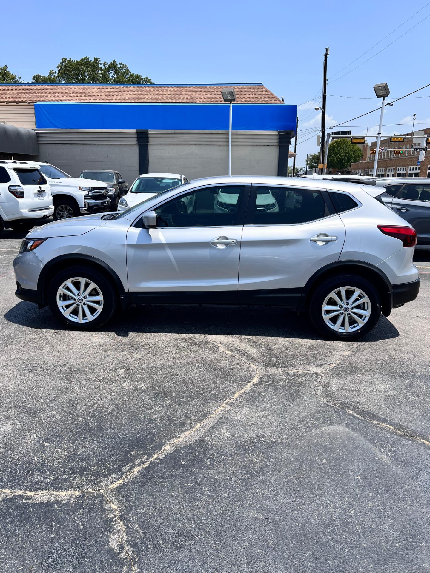 2019 NISSAN ROGUE foto 3