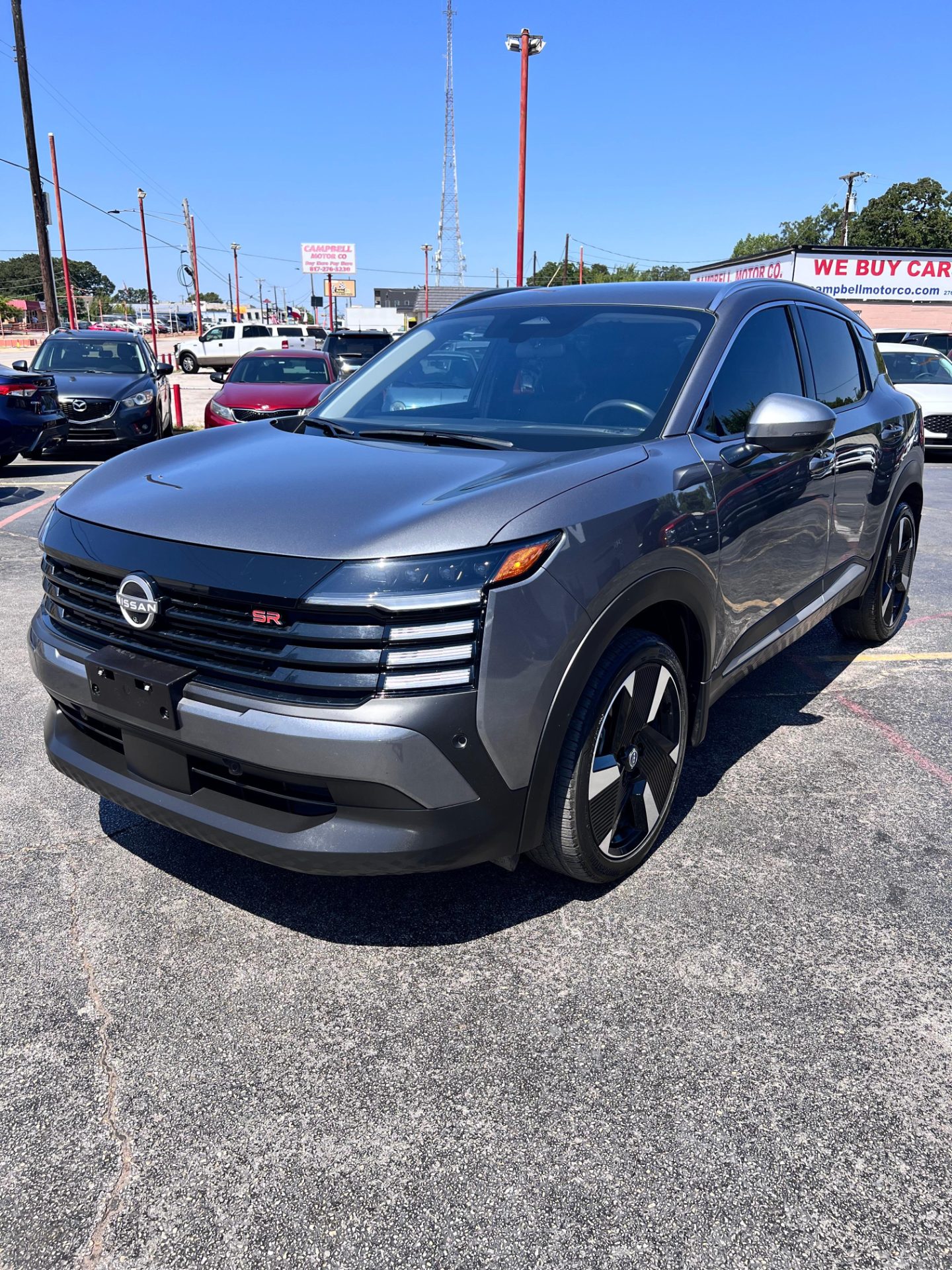2025 Nissan KICKS foto 2
