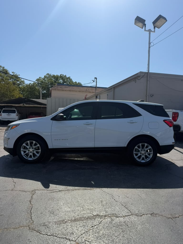 2021 Chevrolet Equinox foto 4