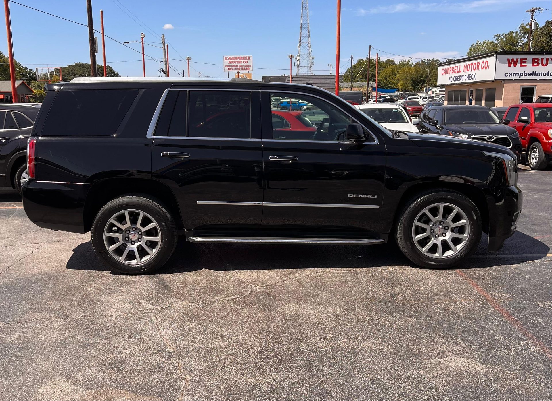 2017 GMC YUKON foto 4