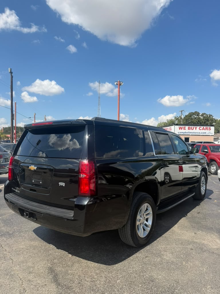 2019 CHEVROLET SUBURBAN foto 4