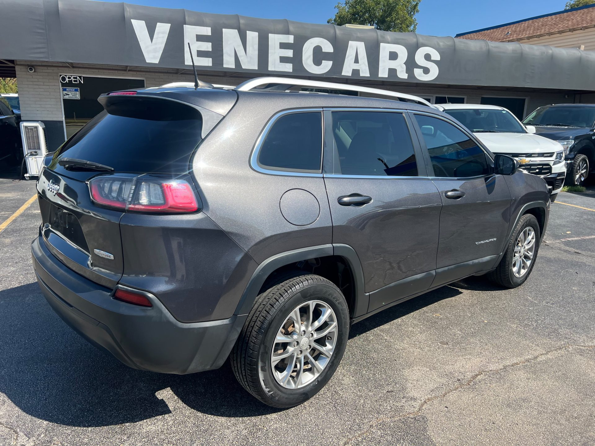 2019 JEEP CHEROKEE foto 5