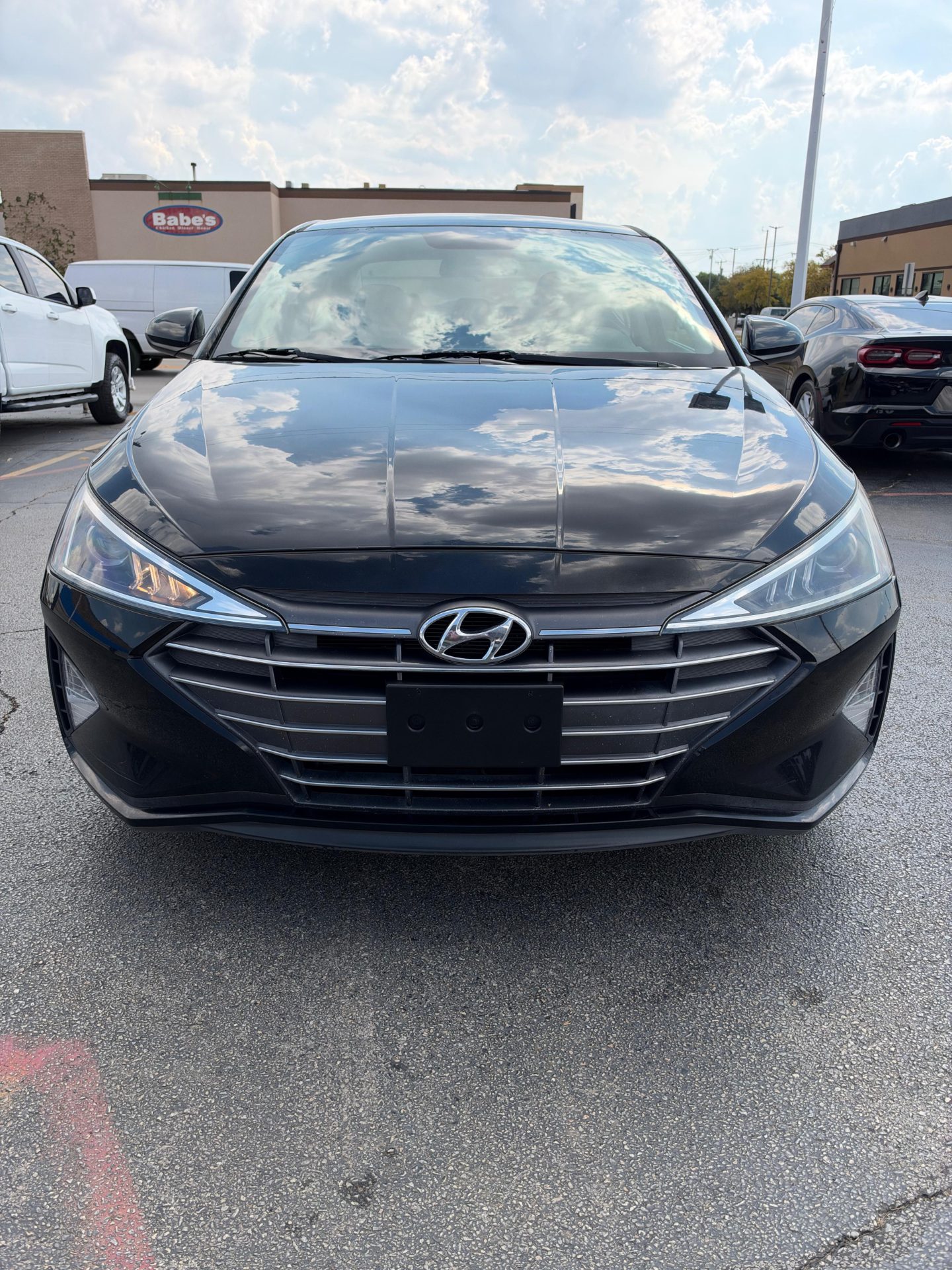 2019 HYUNDAI ELANTRA foto 3