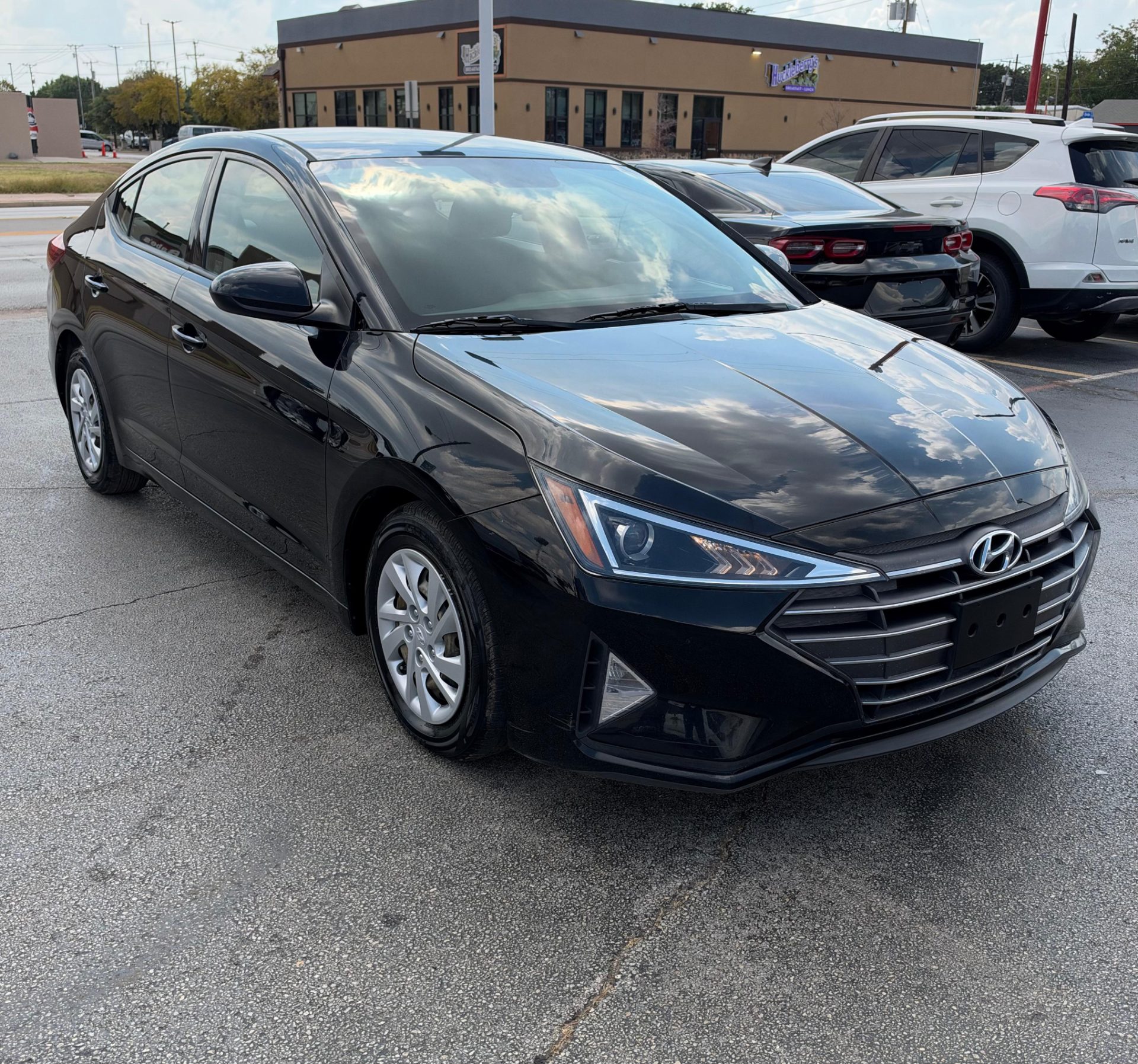 2019 HYUNDAI ELANTRA foto 2