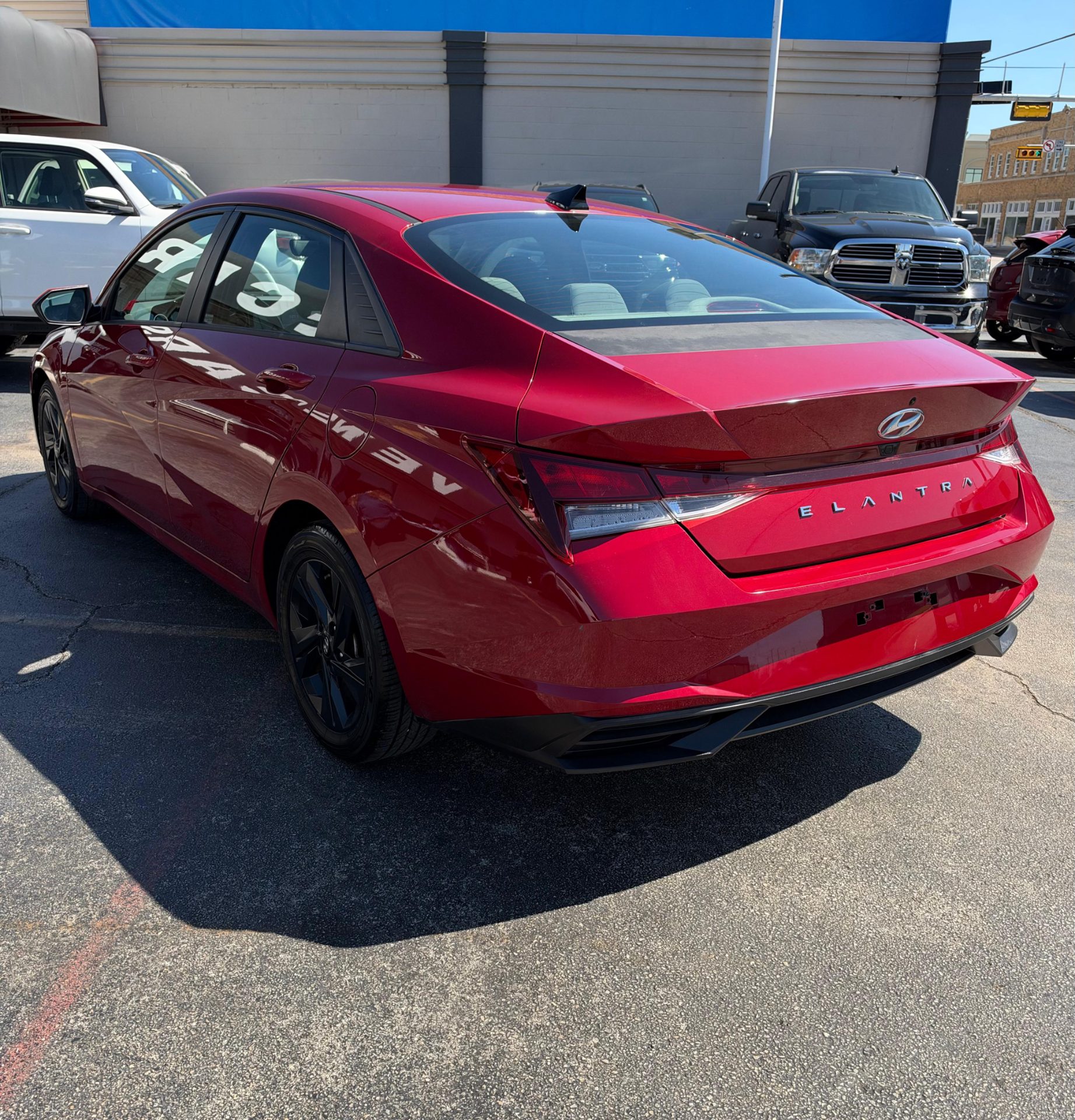 2022 HYUNDAI ELANTRA foto 4